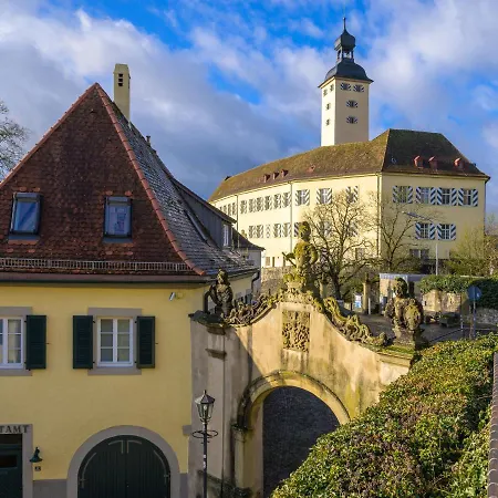 Horneck 3* Gundelsheim (Baden-Wurttemberg)