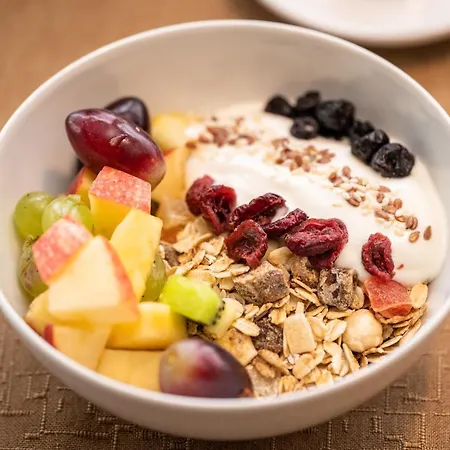 Horneck 3* Gundelsheim (Baden-Wurttemberg)